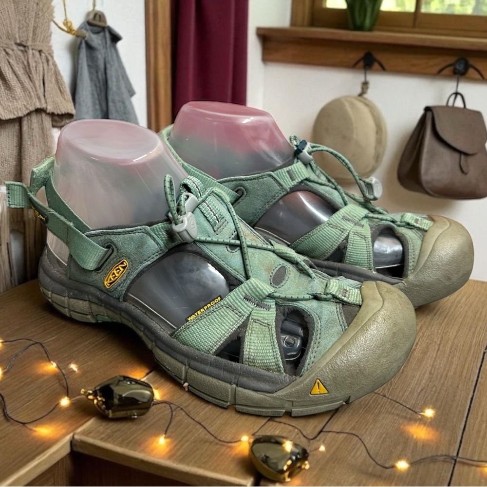 Keen Women's Sage Green Waterproof Sandals